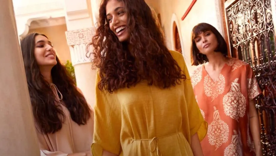 كوبون خصم اتش اند ام لـ فساتين اتش اند ام تسوقي بخصم 10% إضافي 9 فساتين اتش اند ام